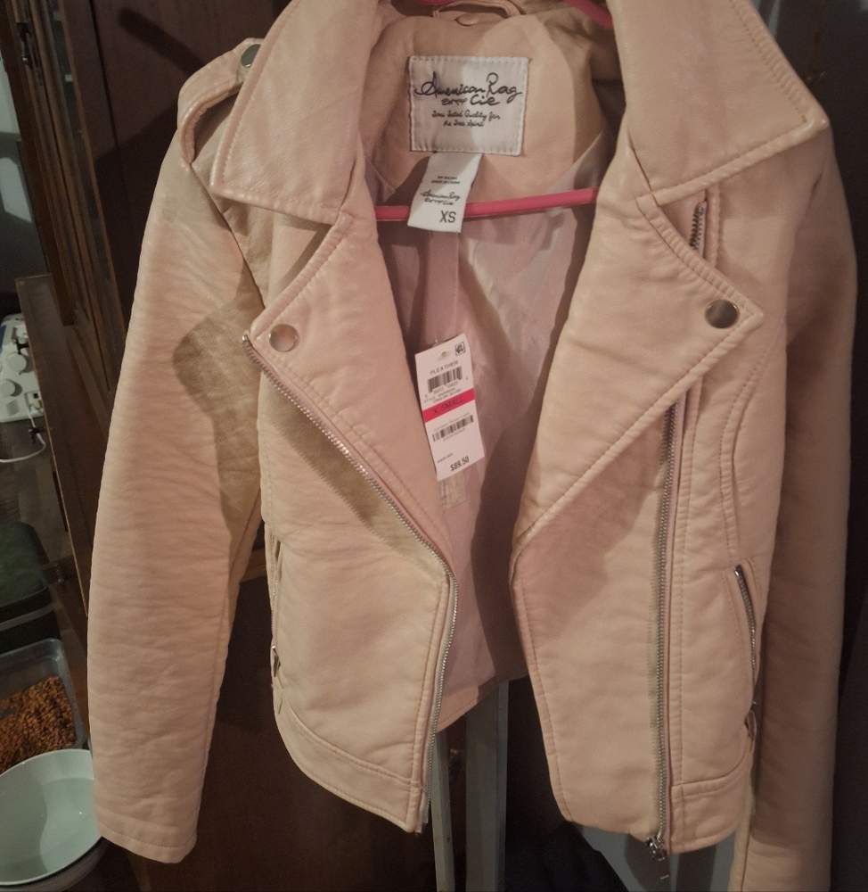 NWT AMERICAN RAG X SMALL PLEATHER VERY LIGHT PINK MOTO JACKET - Picture 1 of 9